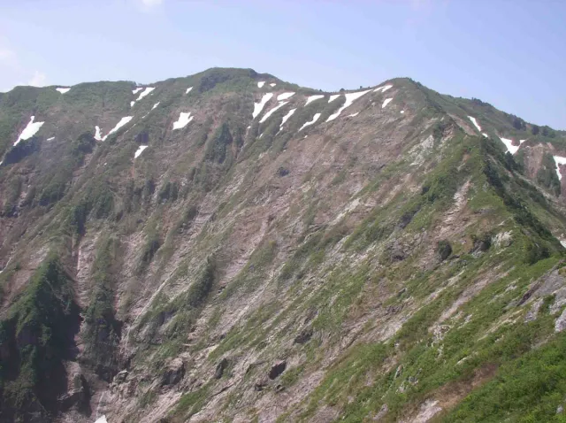 御神楽岳・室谷登山口