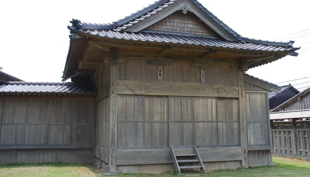 春日神社能舞台（相川）