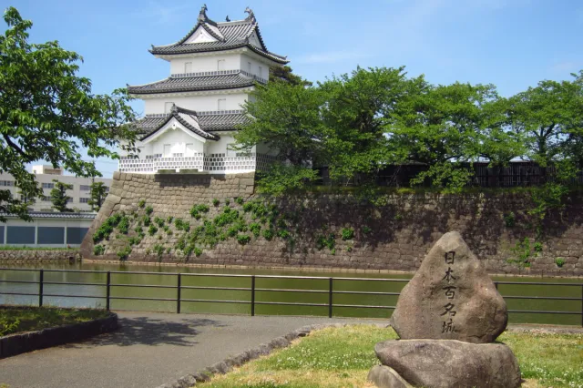 新発田城・新発田城址公園