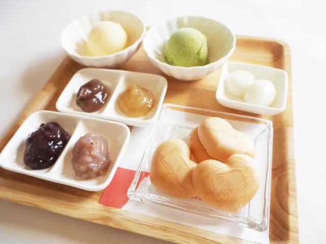 新潟素材のあんこを楽しむ「しあわせ最中」