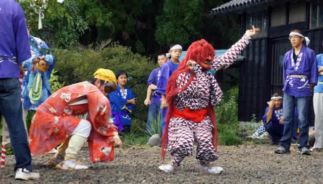 莚場まつり