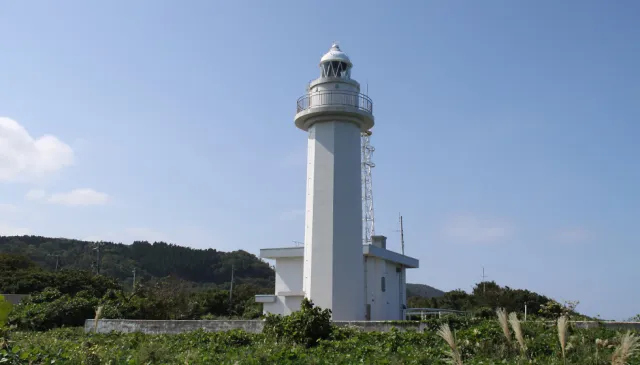 弾埼灯台