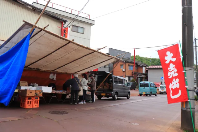 【9/26（土）「一・六市場　感謝祭」開催！】見附市定期露店市…