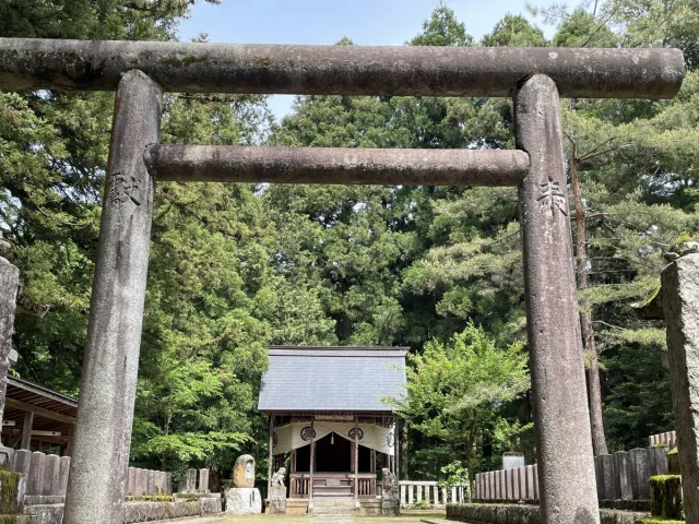 悠久山招魂社