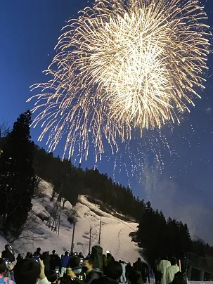 【湯沢冬花火】GALA湯沢スキー場