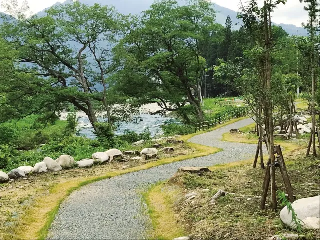 万年橋遊歩道