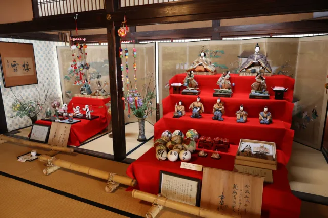 渡邉邸の雛かざり