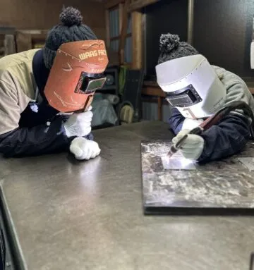 溶接技術を使ったアート体験