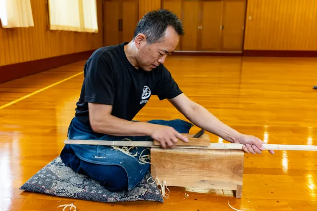 剣道の精神世界に触れる　竹刀職人の技を学ぶ
