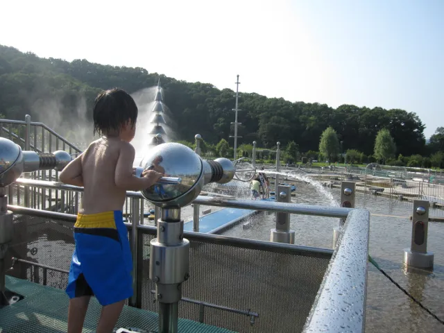 国営越後丘陵公園「水遊び広場」