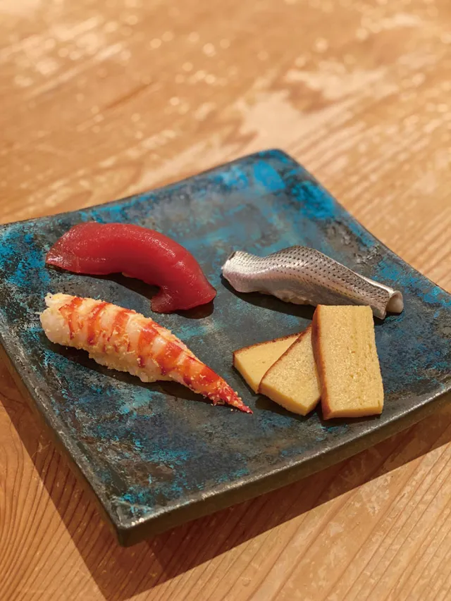 鮨 奈可久 星野