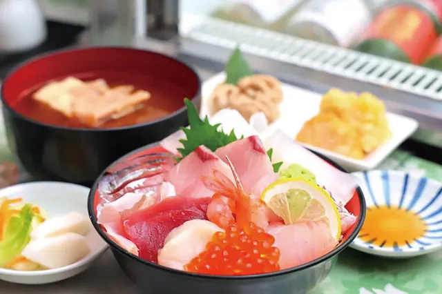 新潟本町 鈴木鮮魚