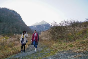 燕温泉 黄金の湯