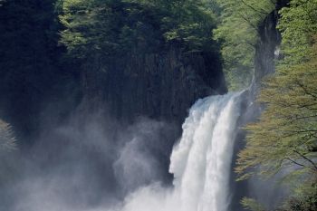 苗名滝