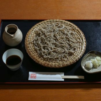 手挽きざる蕎麦