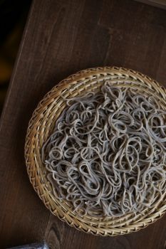 手挽きざる蕎麦