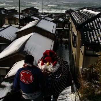 海雪の街の正月