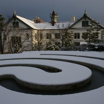県政記念館雪景色