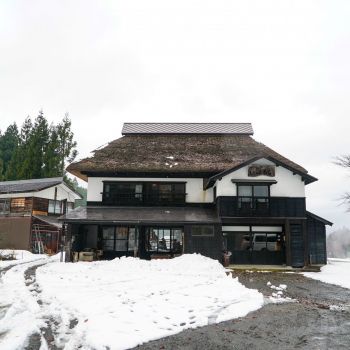 門出かやぶきの里