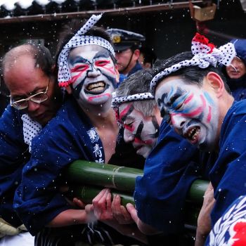 負けられぬ勝負
