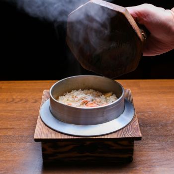 釜めし 松月