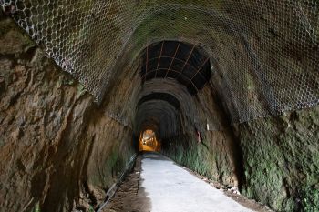 中山隧道