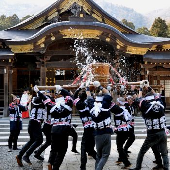 神湯奉納