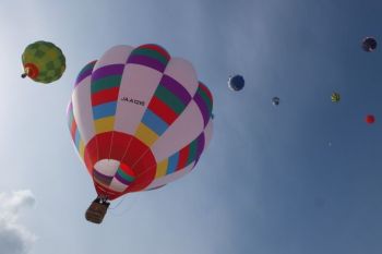 大空へ