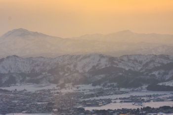 冬暮れの小千谷