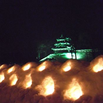 高田公園雪行燈
