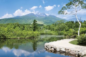 妙高山といもり池